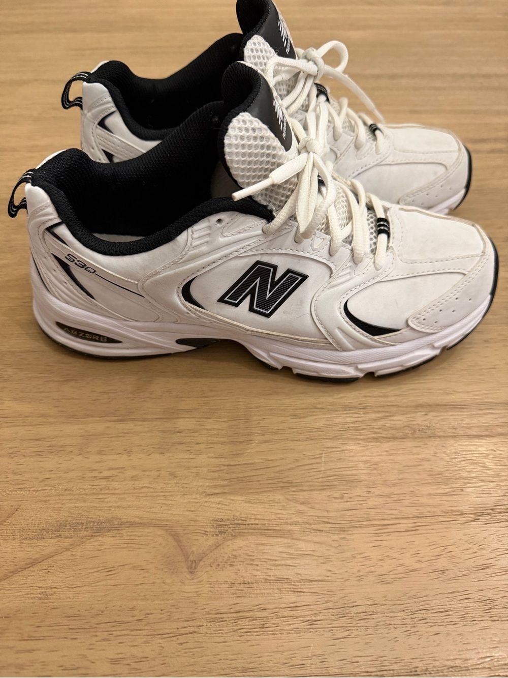New Balance 530 White & Black sneakers